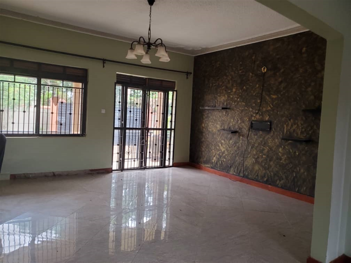 Bungalow for sale in Kira Wakiso