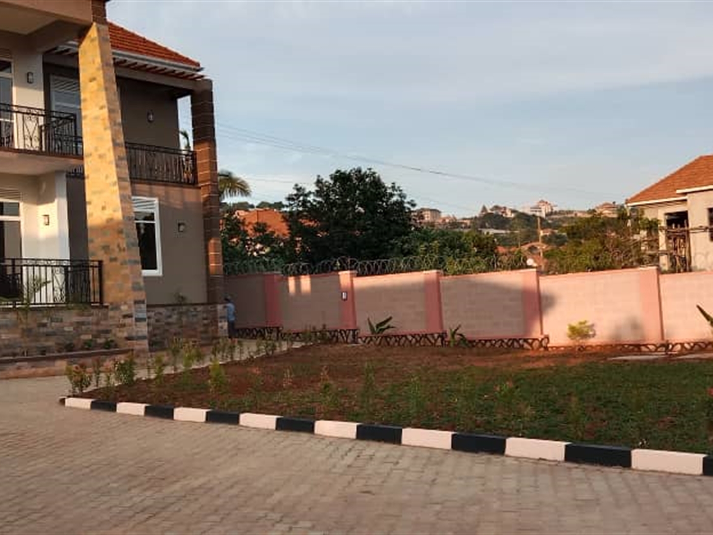 Storeyed house for sale in Akright Wakiso