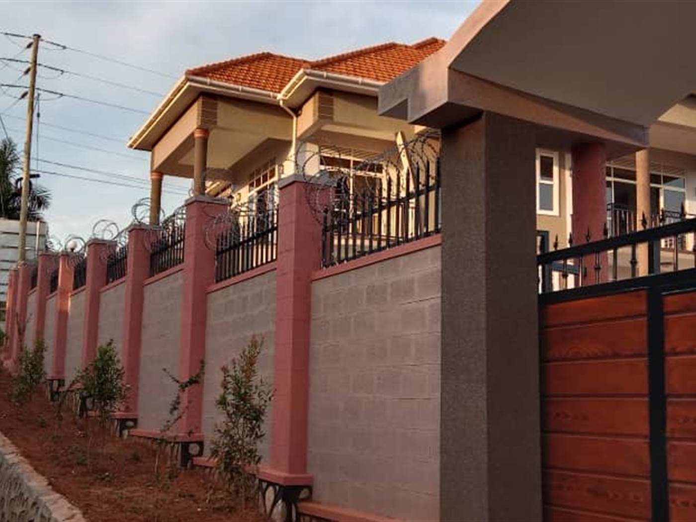 Storeyed house for sale in Akright Wakiso