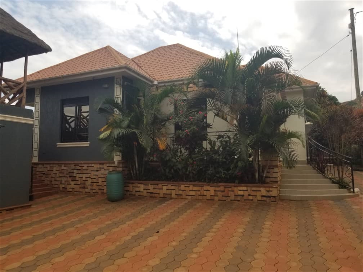 Bungalow for sale in Kitende Wakiso