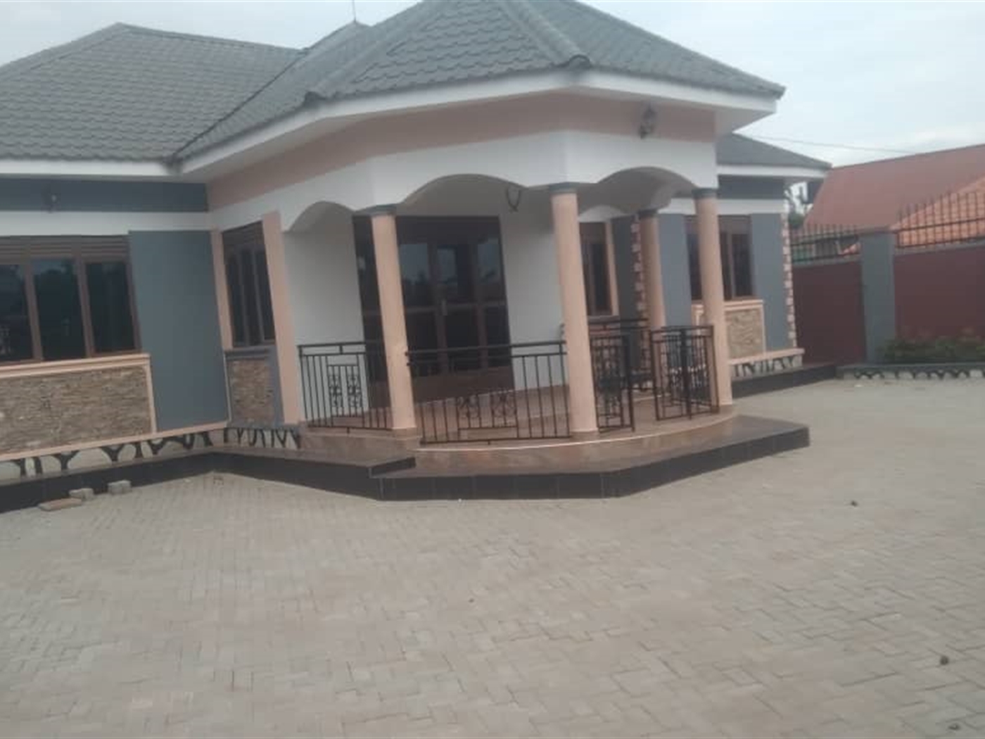 Bungalow for sale in Kira Wakiso