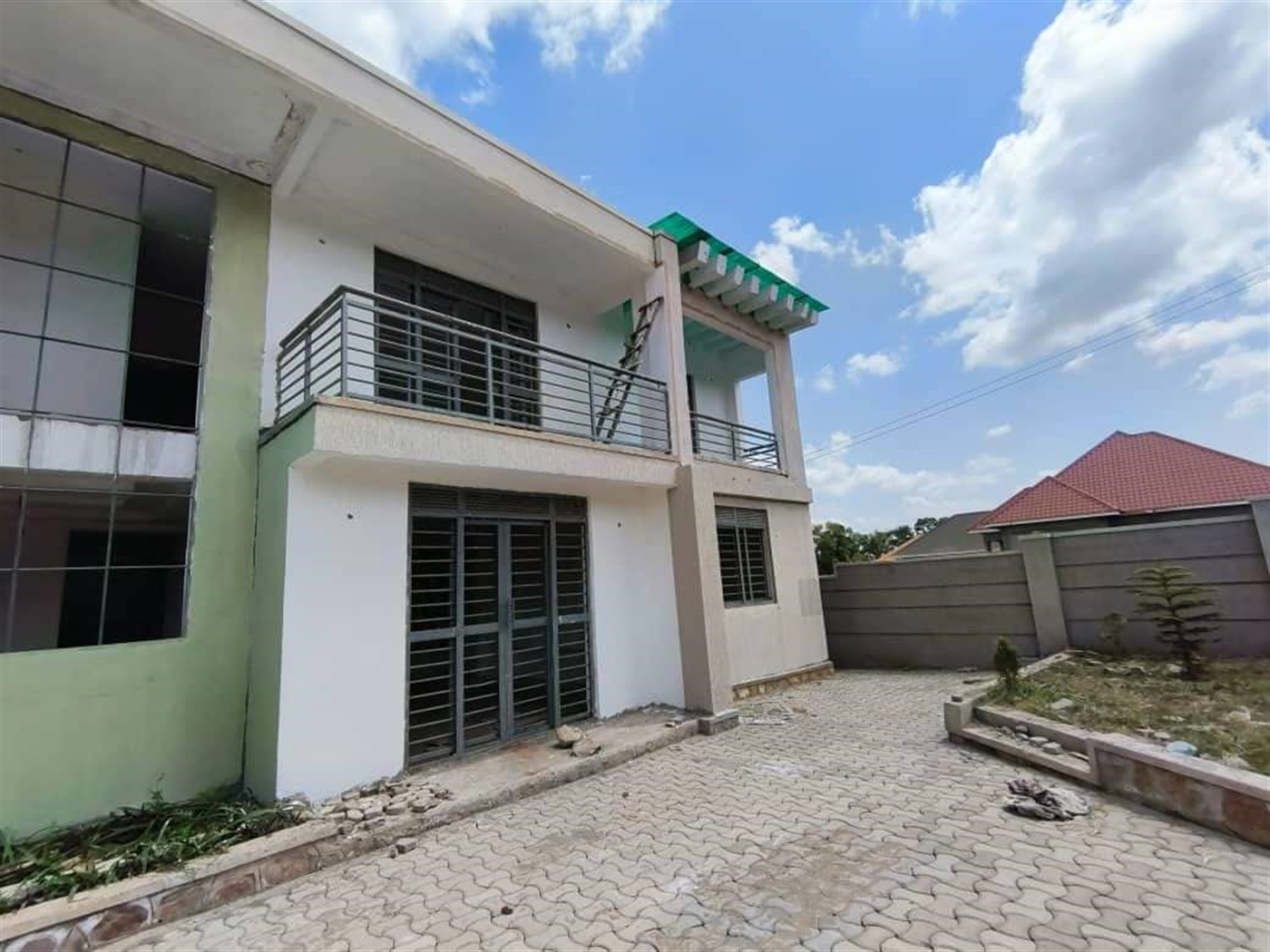 Storeyed house for sale in Ssekiwunga Wakiso