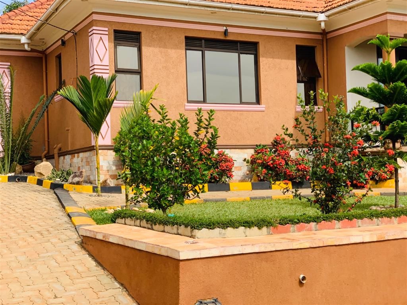 Bungalow for sale in Garuga Wakiso