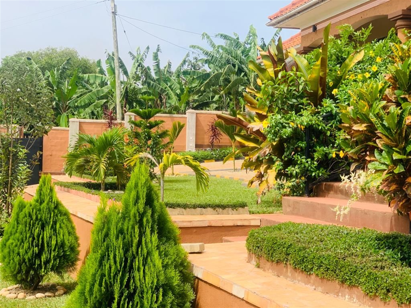 Bungalow for sale in Garuga Wakiso