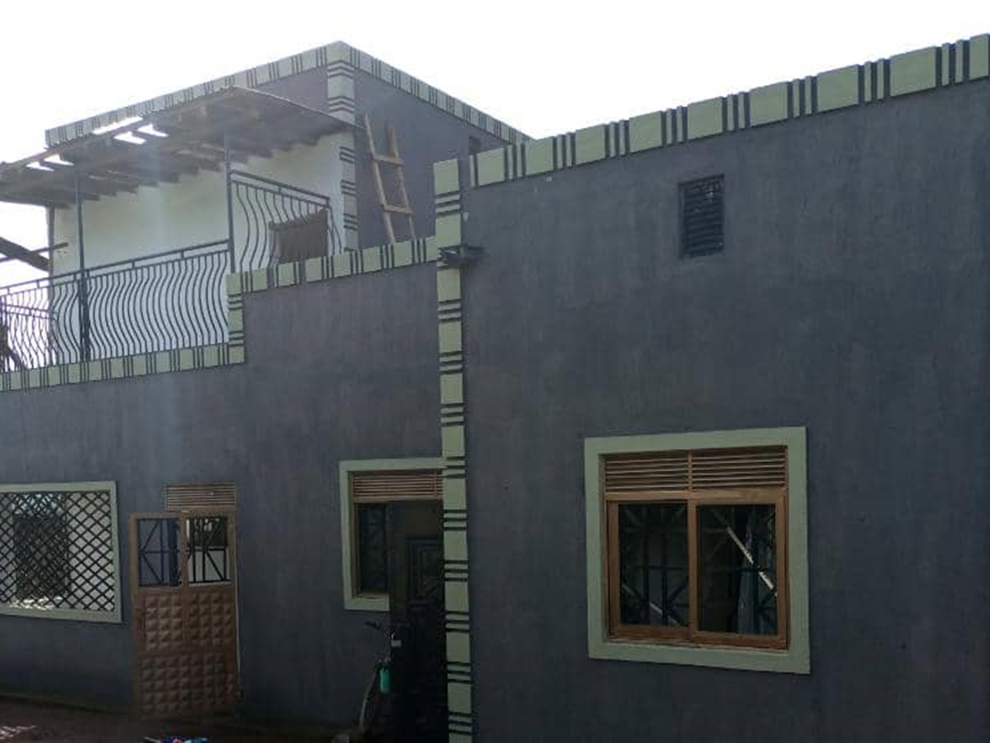 Storeyed house for sale in Namugongo Wakiso