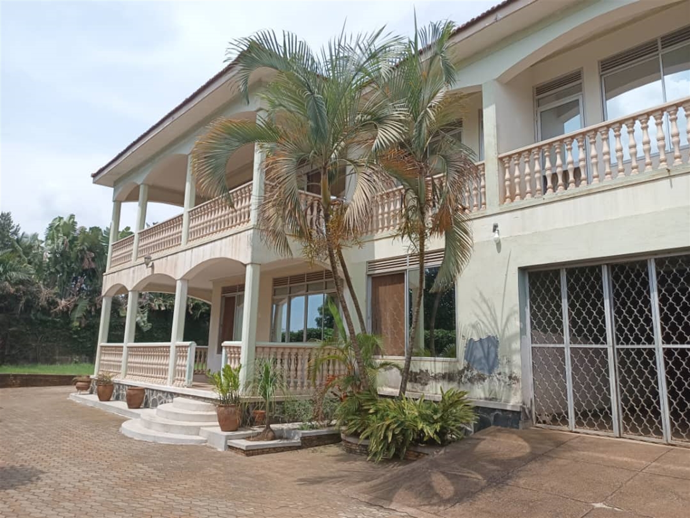 Storeyed house for sale in Bbunga Kampala