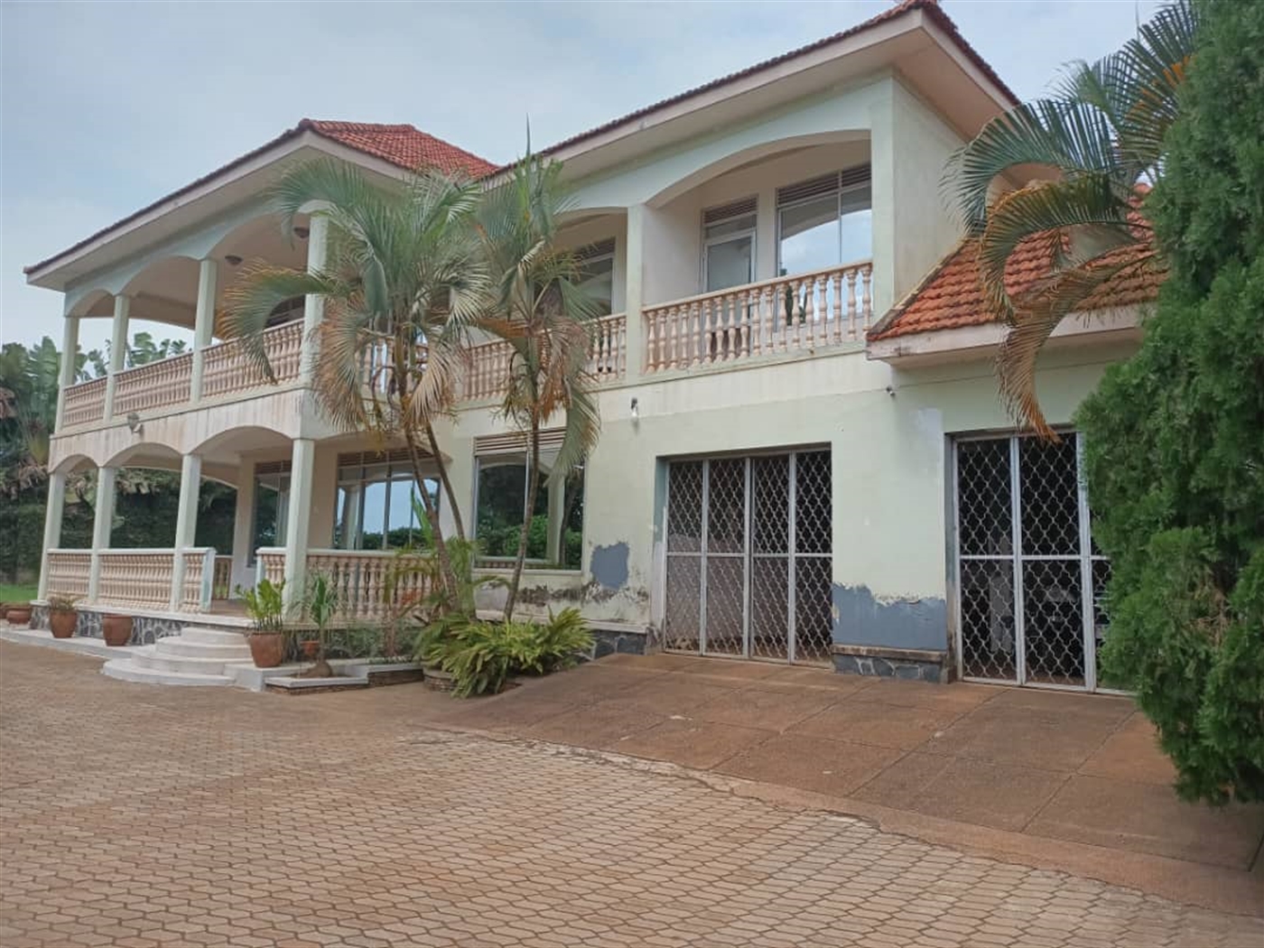 Storeyed house for sale in Bbunga Kampala