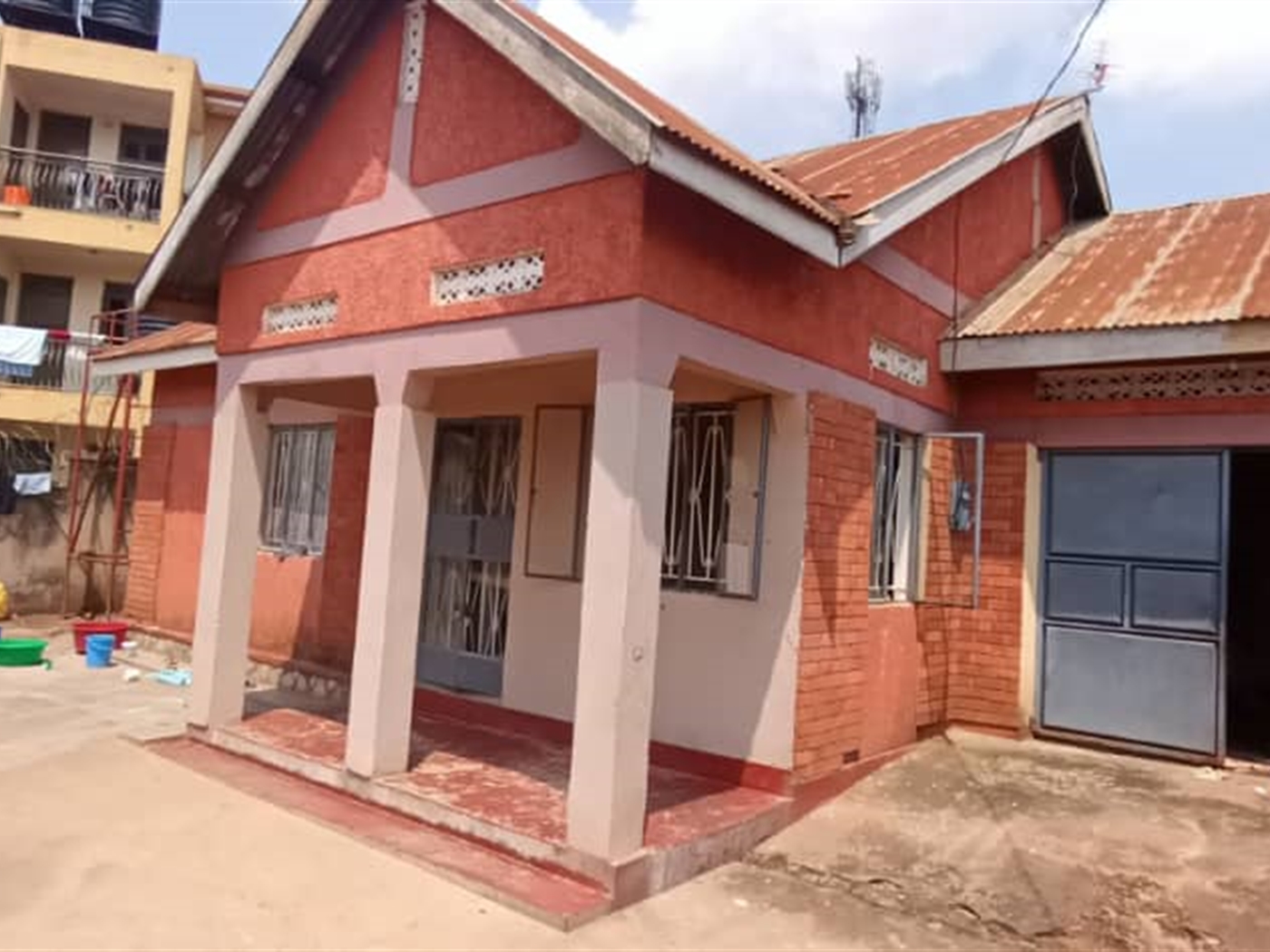 Bungalow for sale in Kira Wakiso