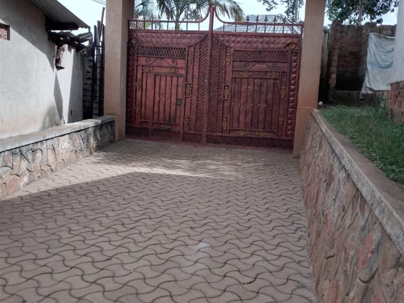 Bungalow for sale in Namulanda Wakiso