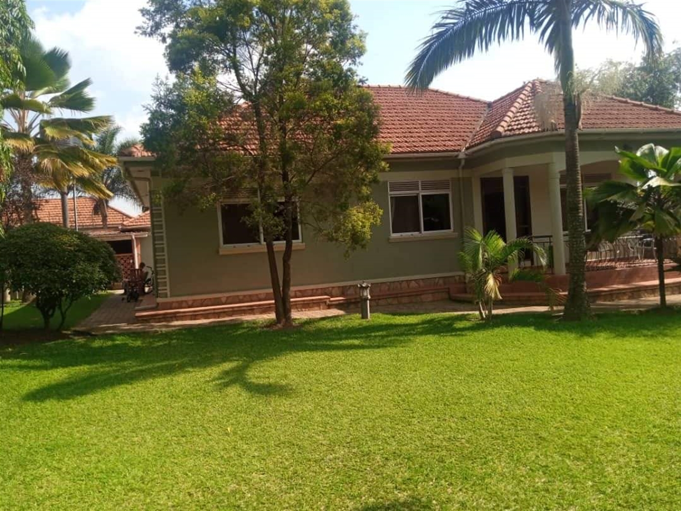 Bungalow for sale in Kyanja Wakiso