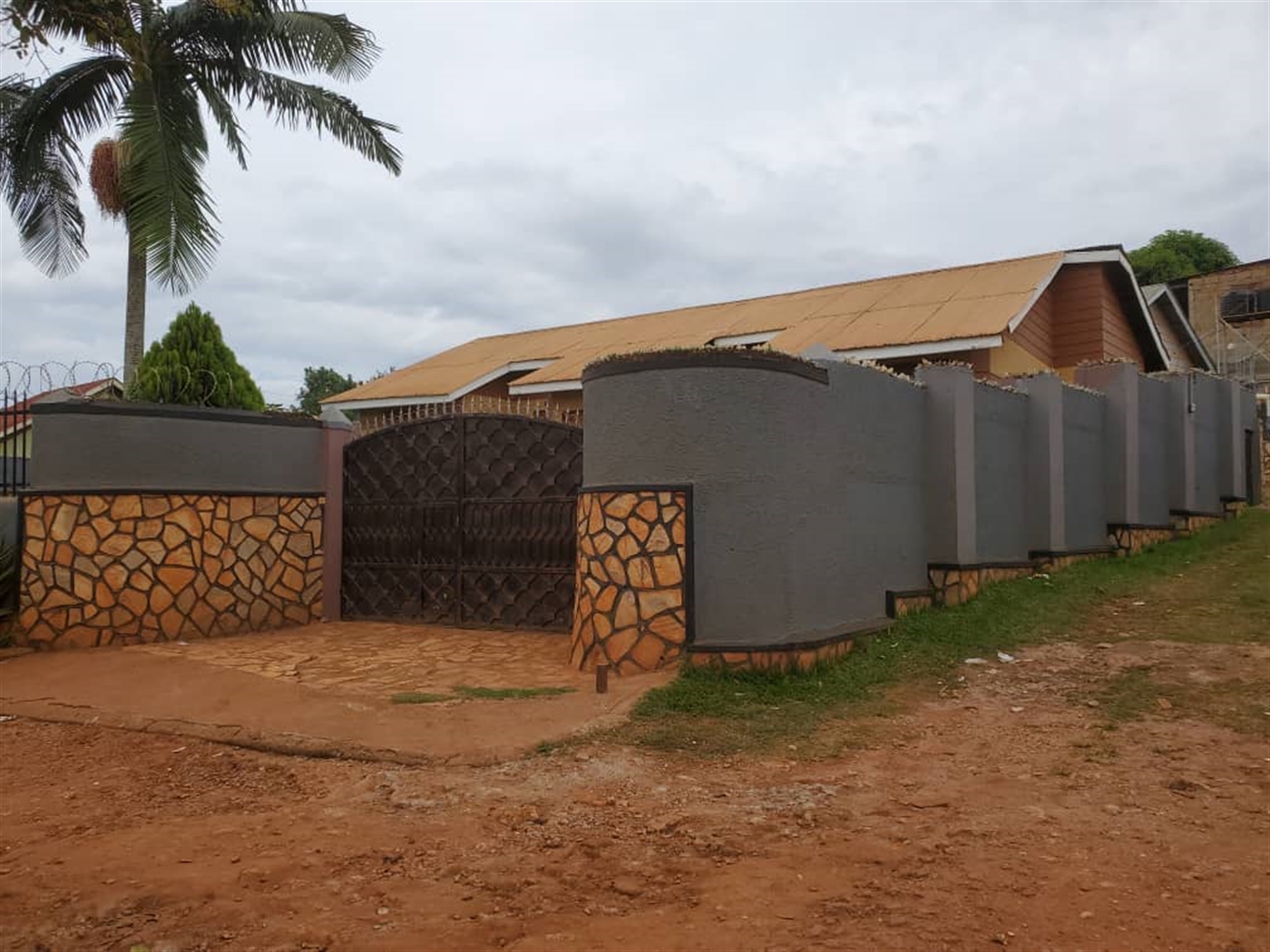 Bungalow for sale in Konge Wakiso