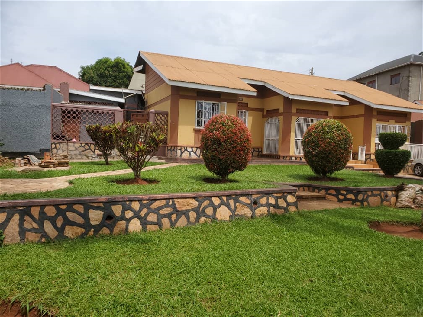 Bungalow for sale in Konge Wakiso