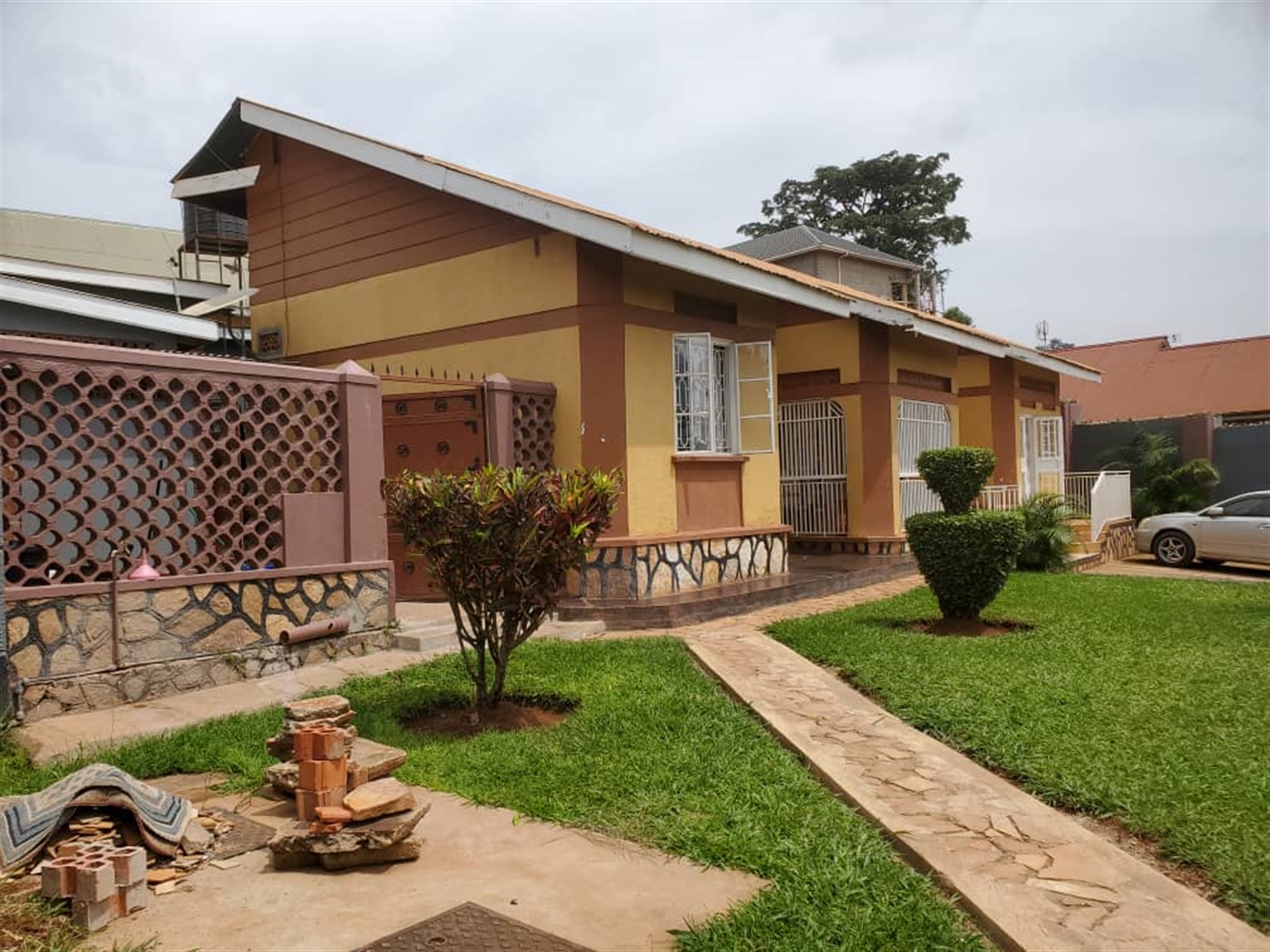 Bungalow for sale in Konge Wakiso