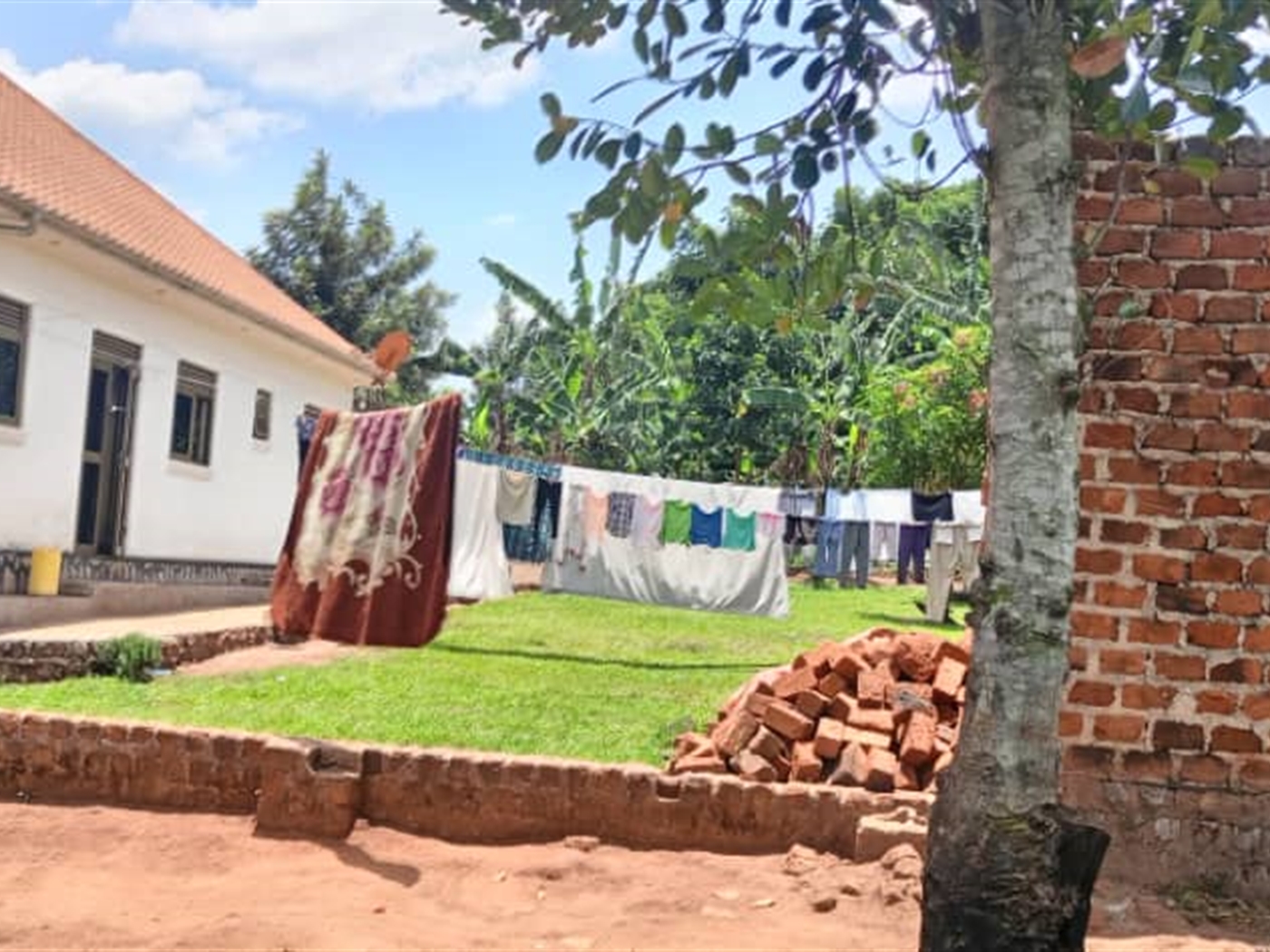 Bungalow for sale in Busiika Wakiso