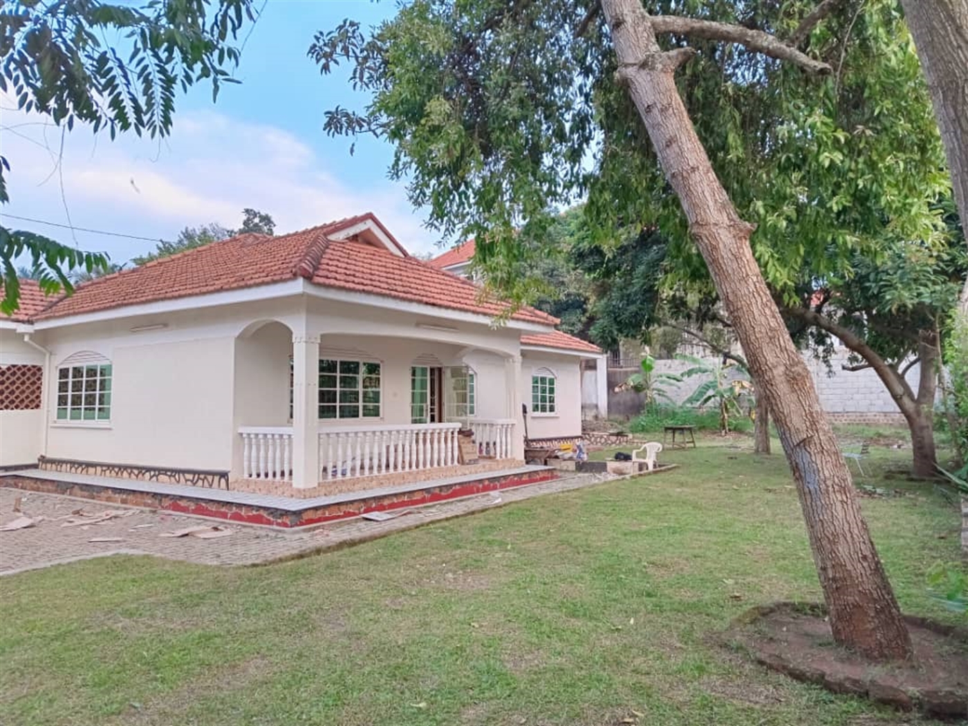 Bungalow for sale in Naalya Wakiso