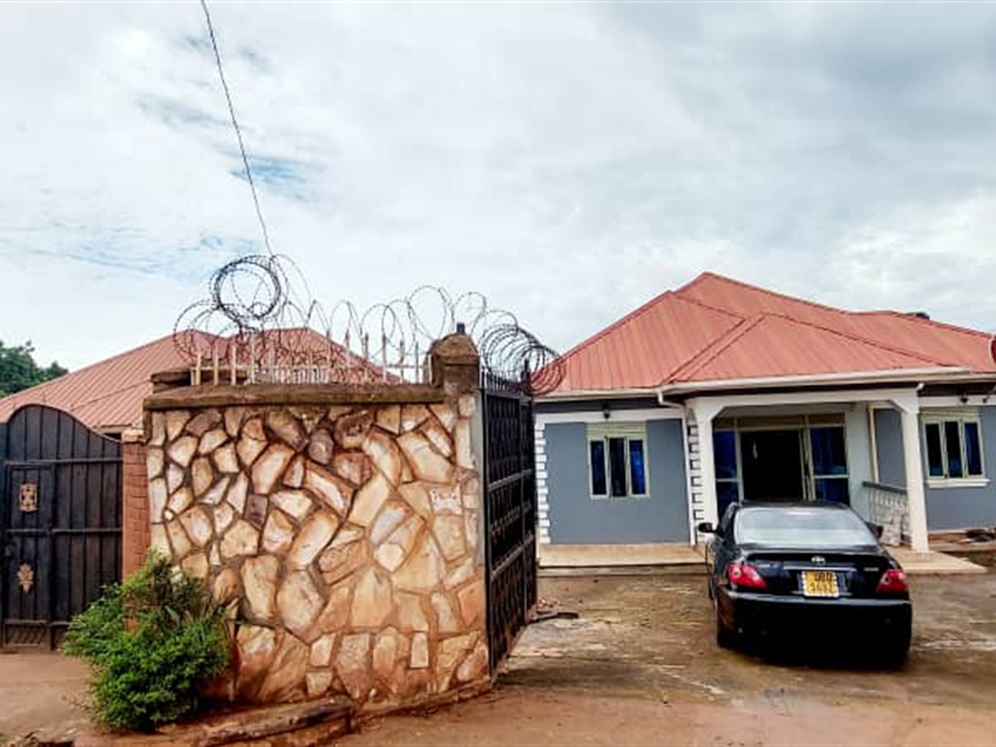 Bungalow for sale in Mbalwa Wakiso