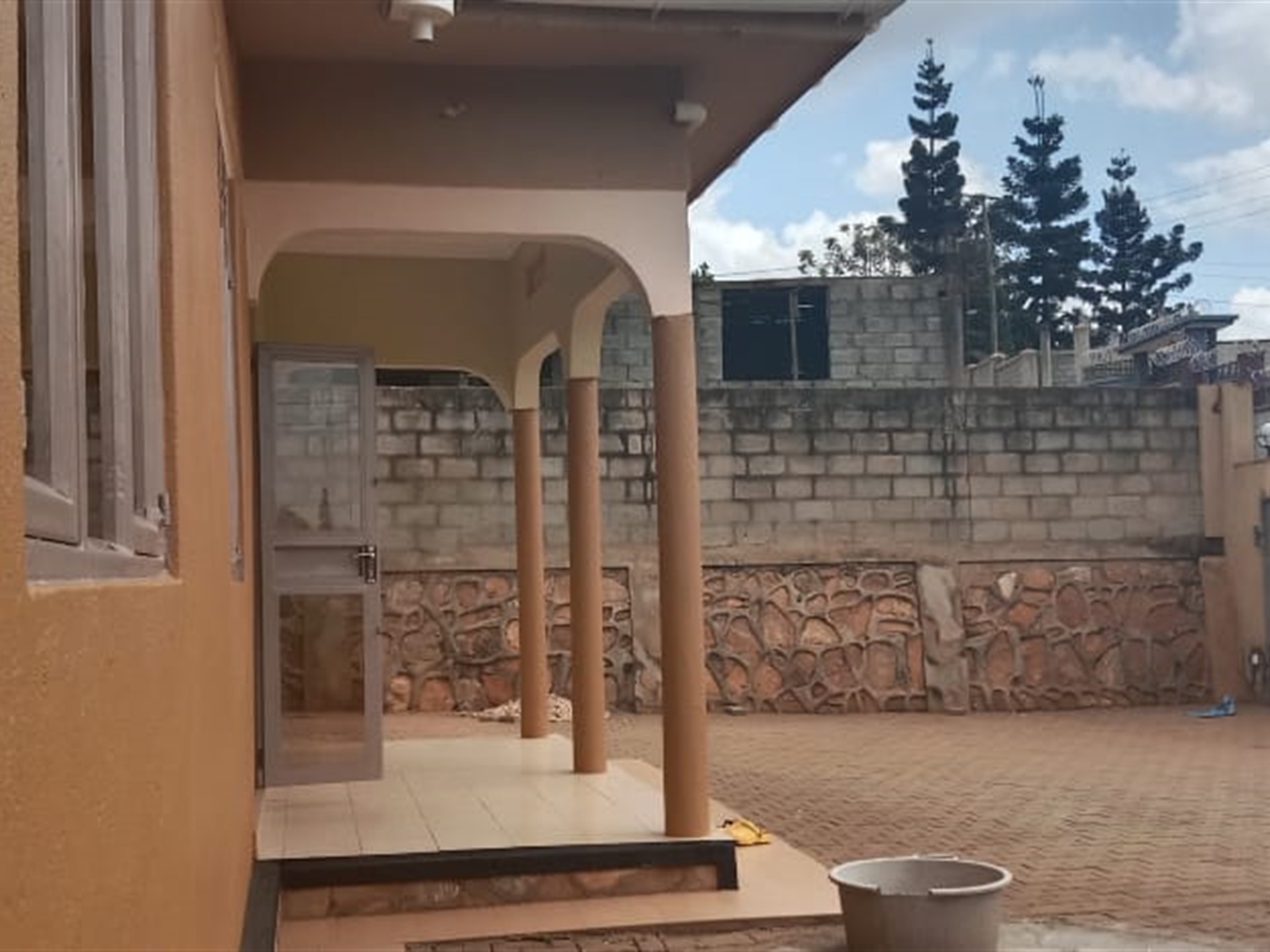 Bungalow for sale in Bwebajja Wakiso