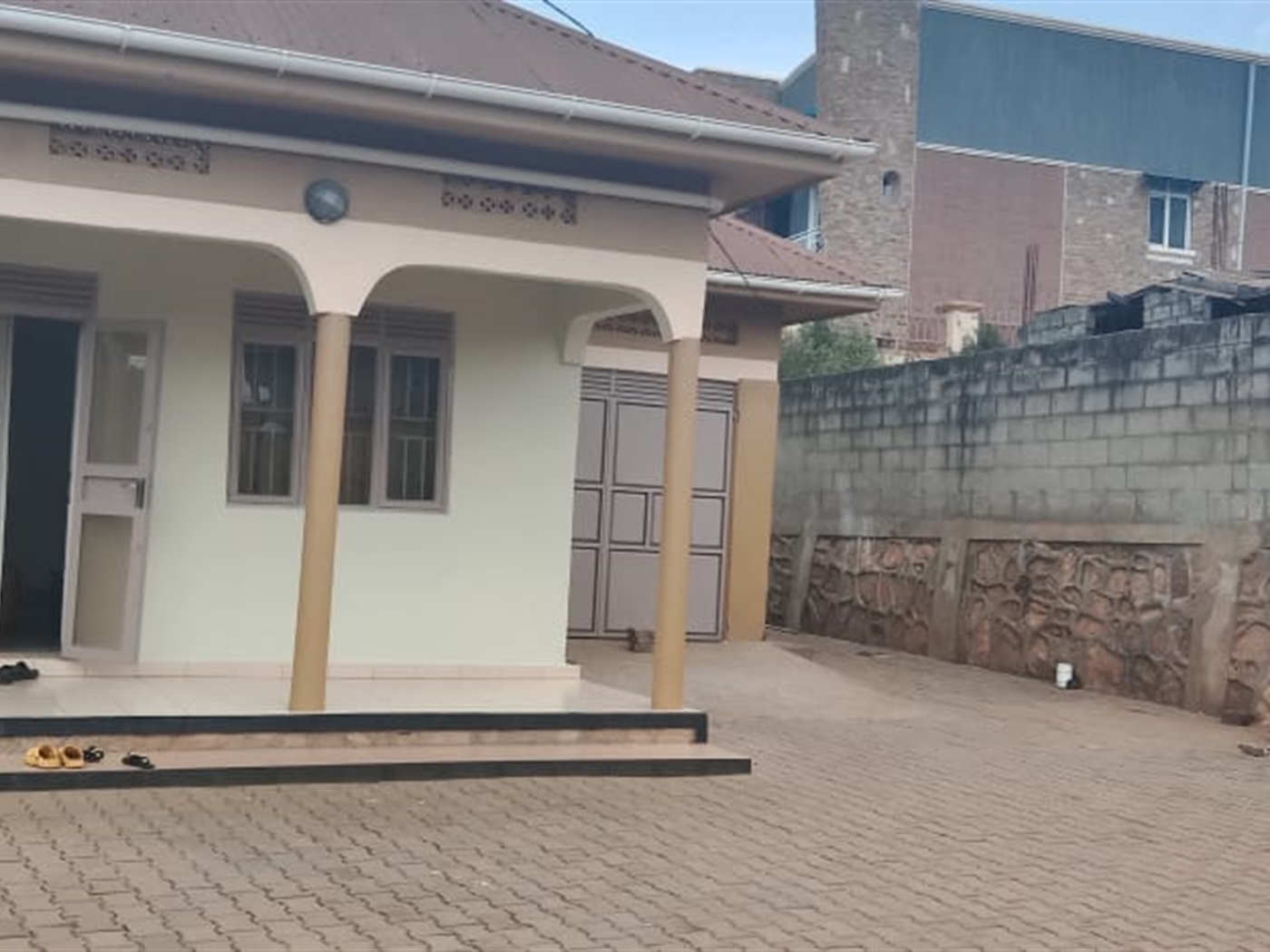 Bungalow for sale in Bwebajja Wakiso