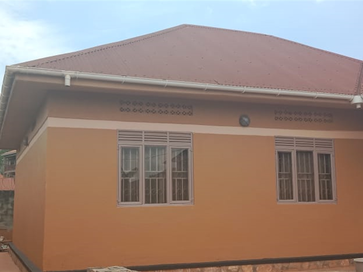 Bungalow for sale in Bwebajja Wakiso