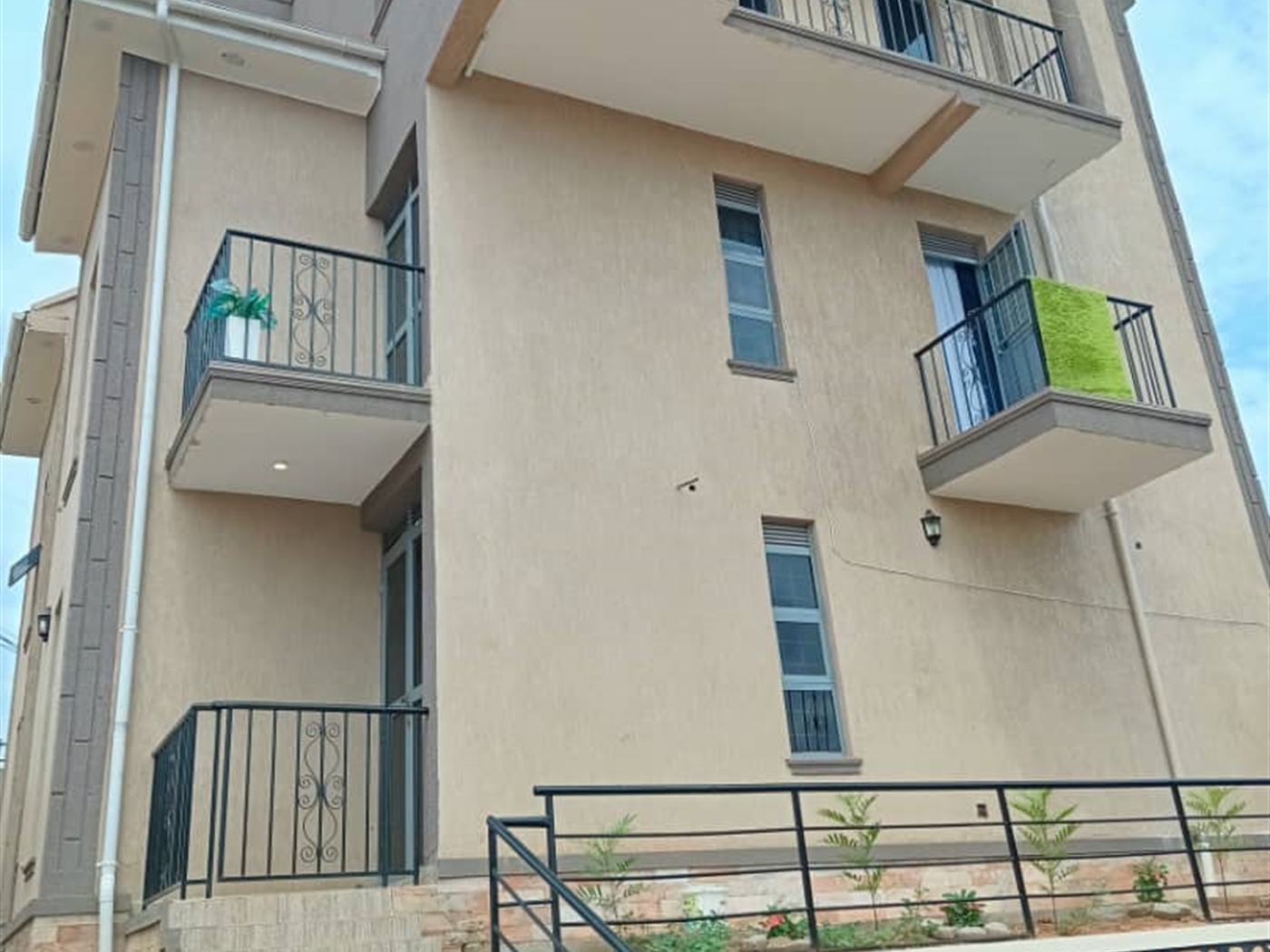 Apartment for sale in Naalya Wakiso