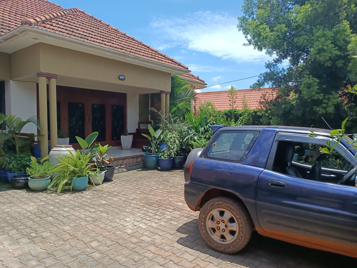 Bungalow for sale in Kira Wakiso