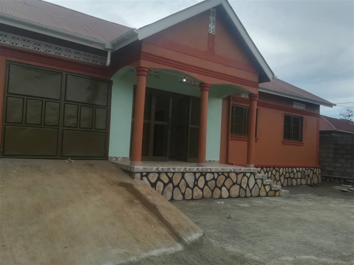 Bungalow for sale in Kyebando Wakiso