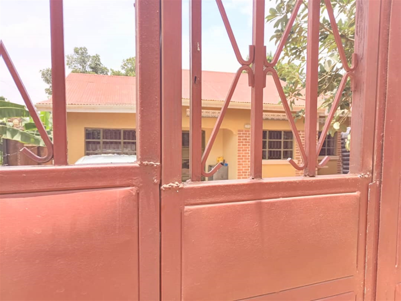 Bungalow for sale in Kayuga Mukono