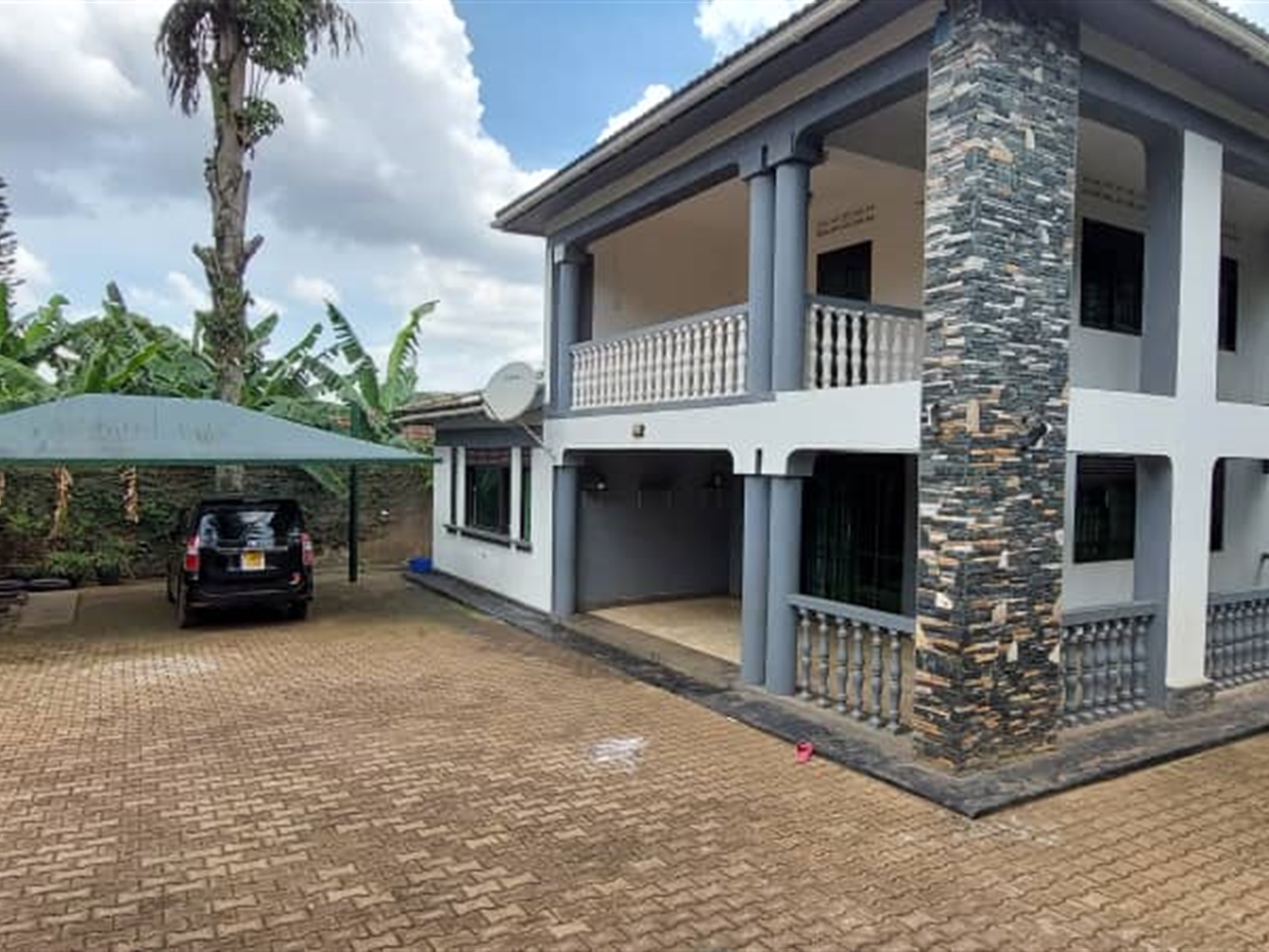 Storeyed house for sale in Muyenga Kampala