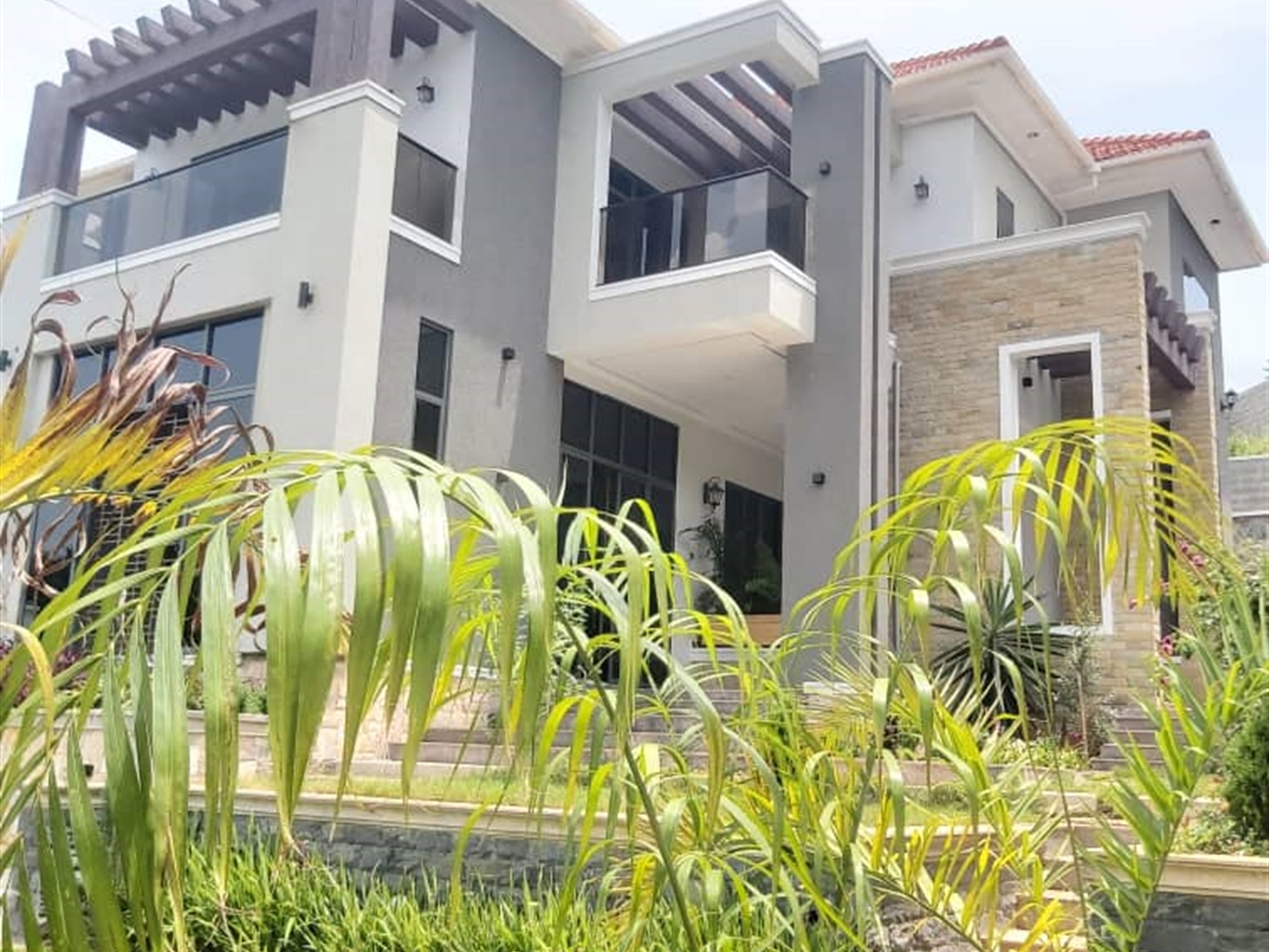 Storeyed house for sale in Lubowa Wakiso