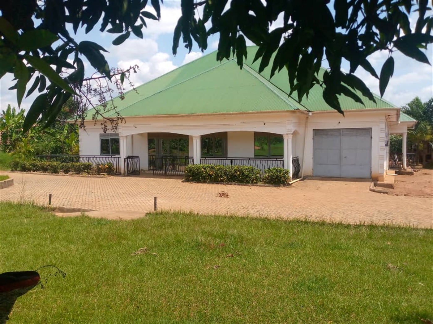 Bungalow for sale in Kabimbili Kayunga