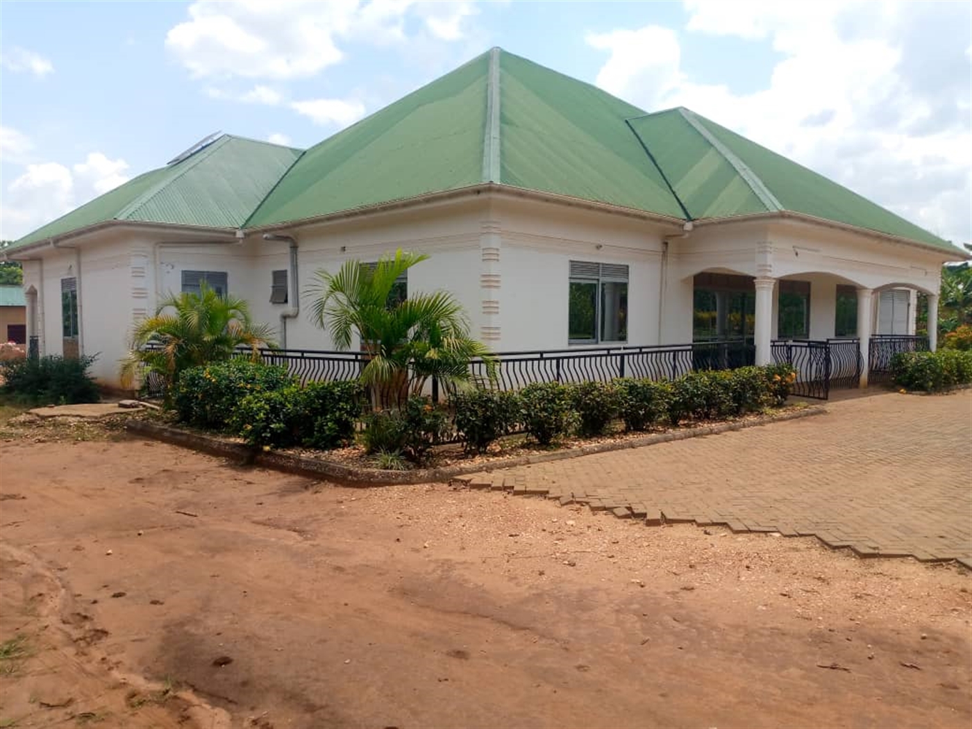 Bungalow for sale in Kabimbili Kayunga