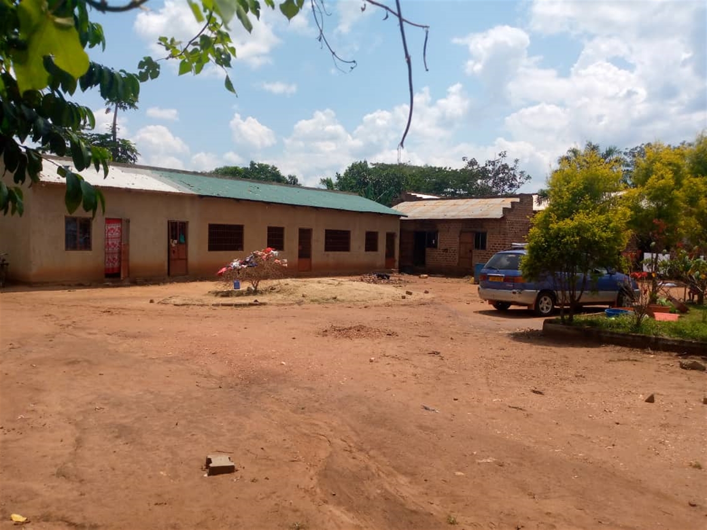 Bungalow for sale in Kabimbili Kayunga