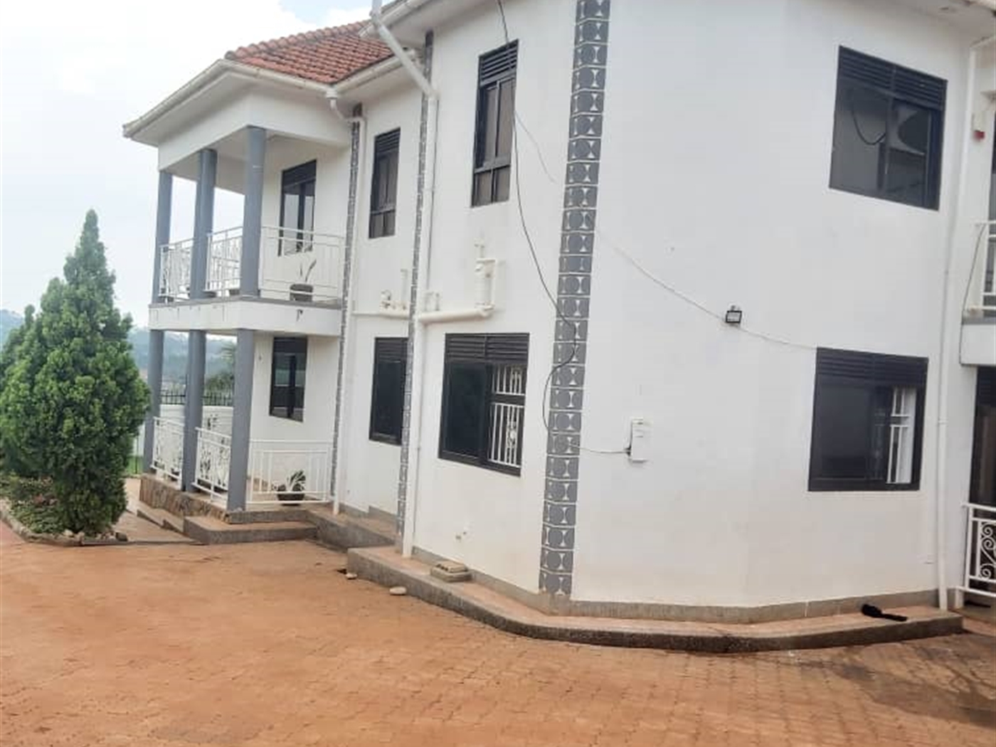 Storeyed house for sale in Akright Wakiso