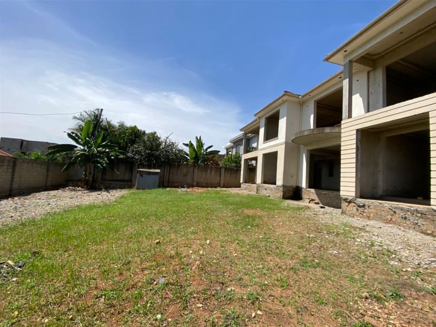 Shell House for sale in Kiwaatule Kampala