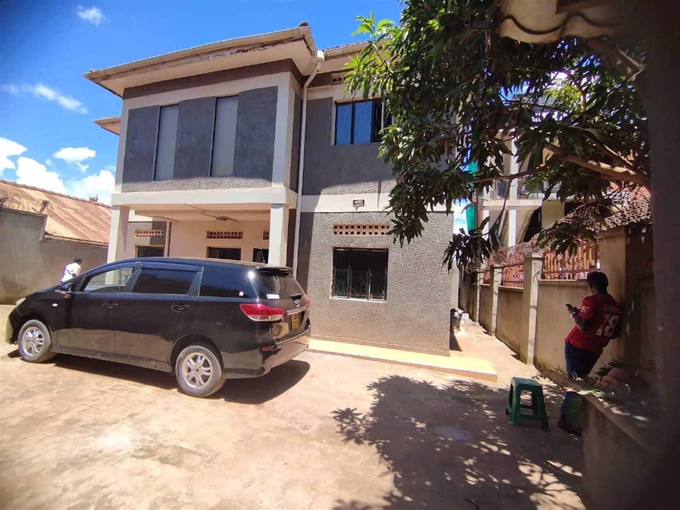 Storeyed house for sale in Namugongo Wakiso