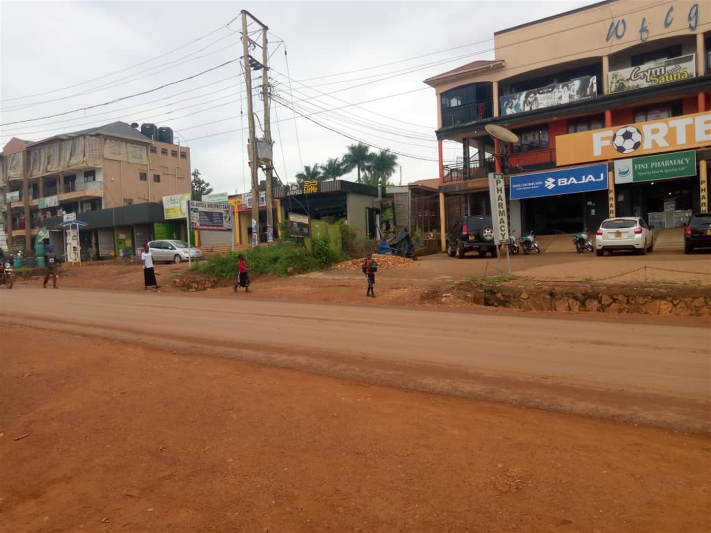 Commercial block for sale in Wamala Wakiso