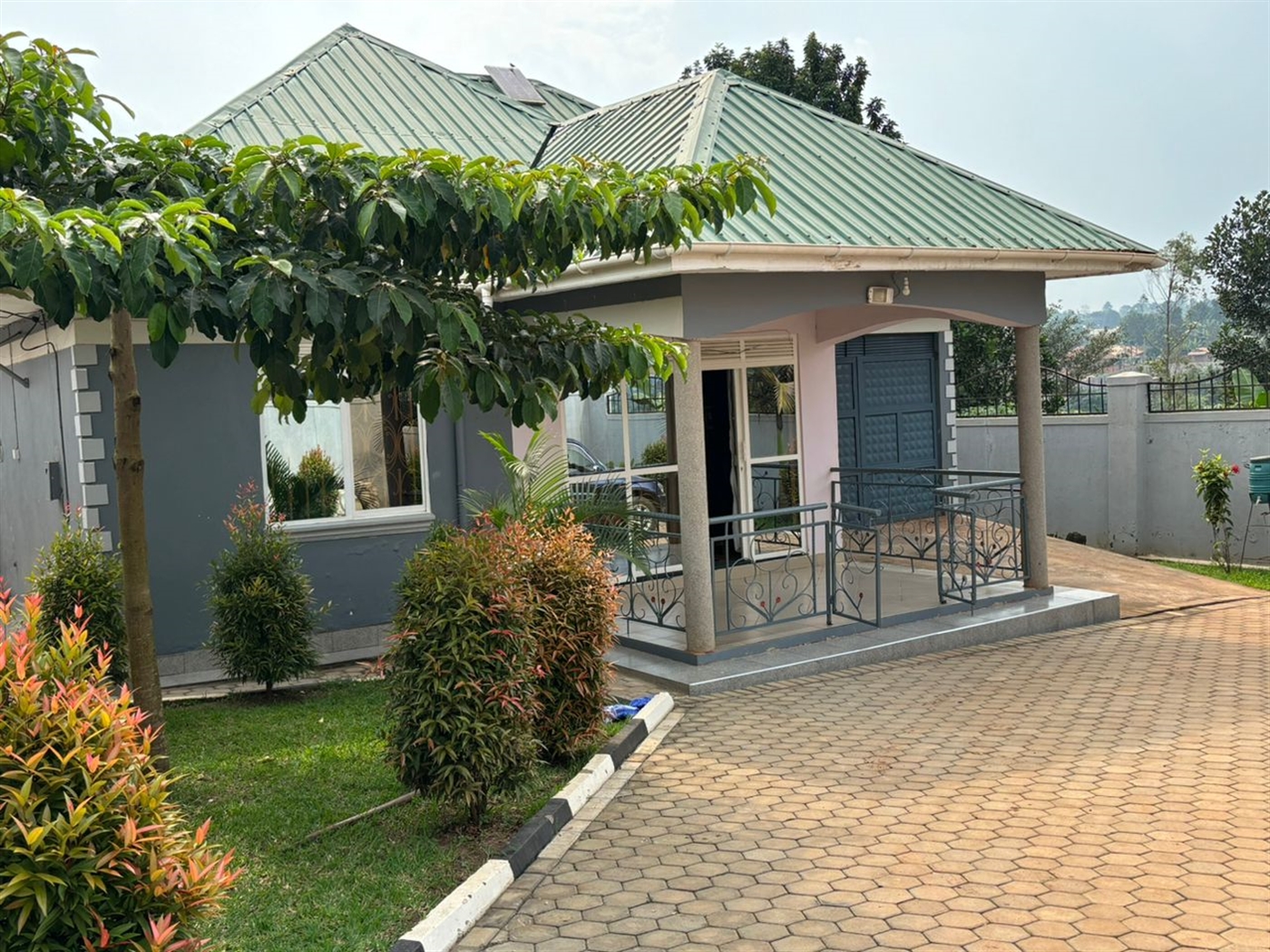 Bungalow for sale in Kasangati Wakiso