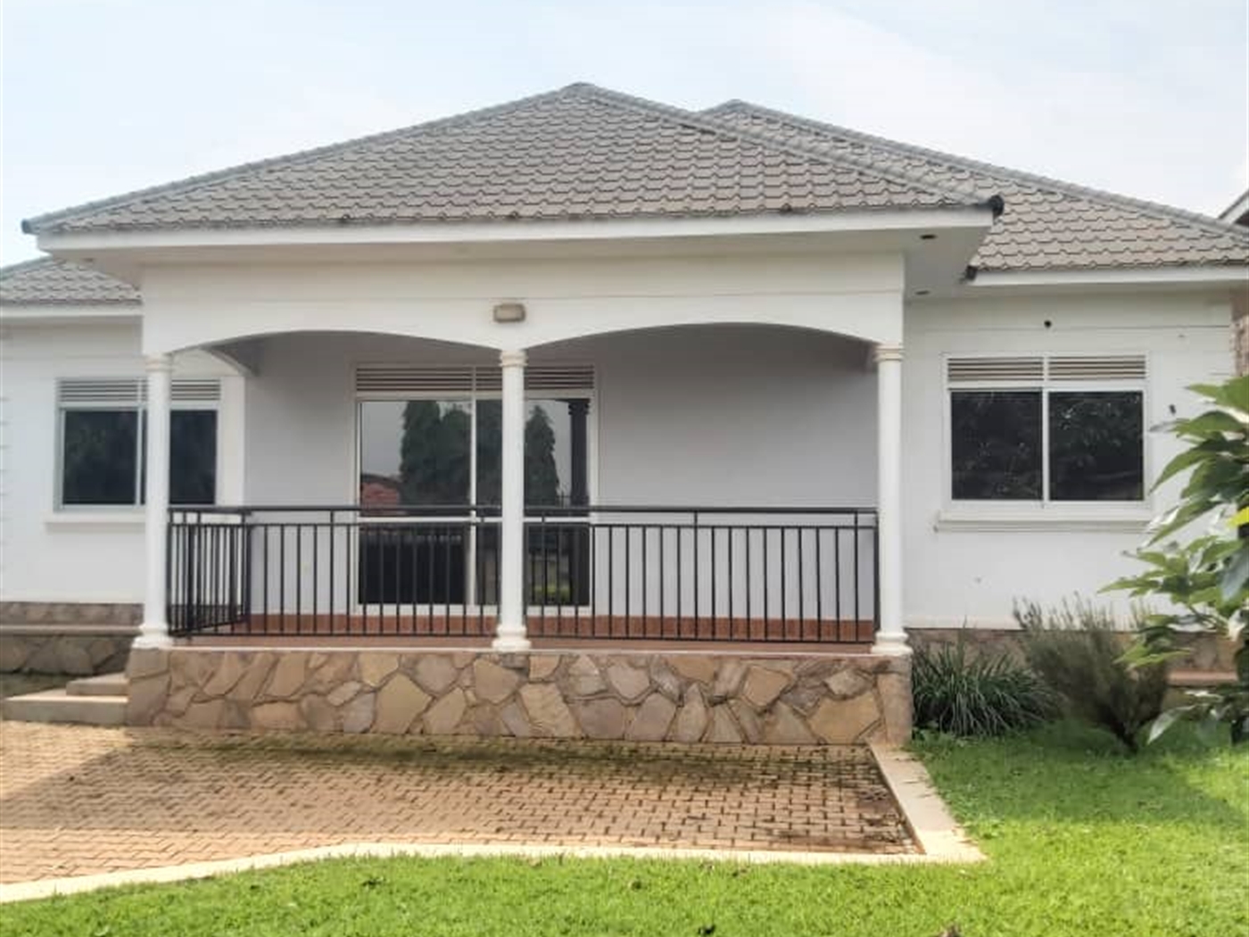 Bungalow for sale in Kawuku Wakiso