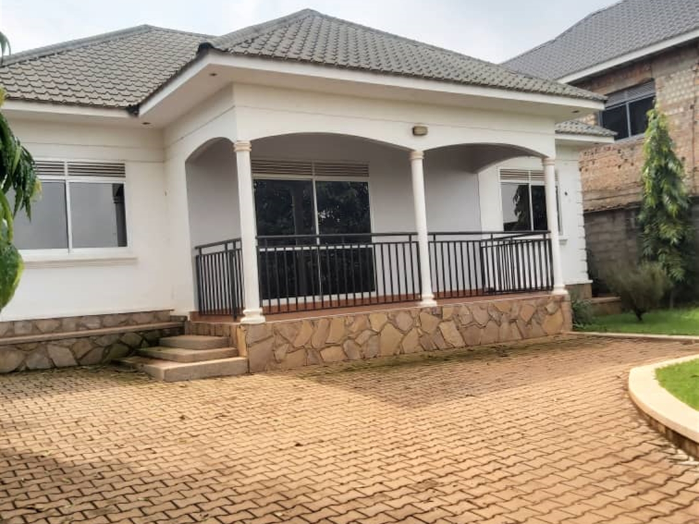 Bungalow for sale in Kawuku Wakiso