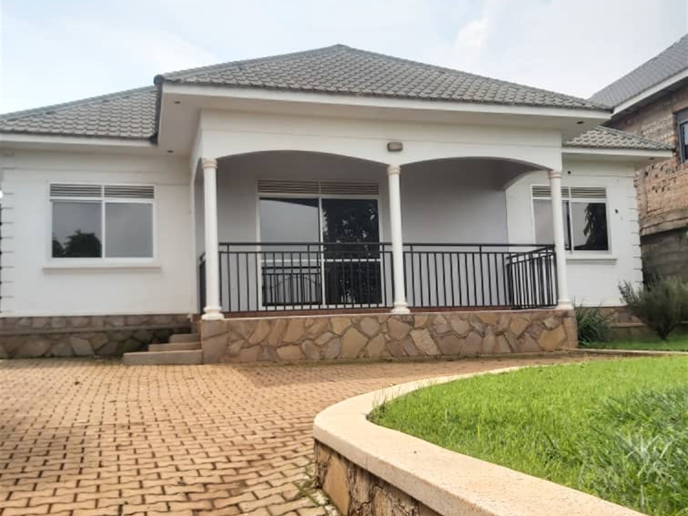 Bungalow for sale in Kawuku Wakiso