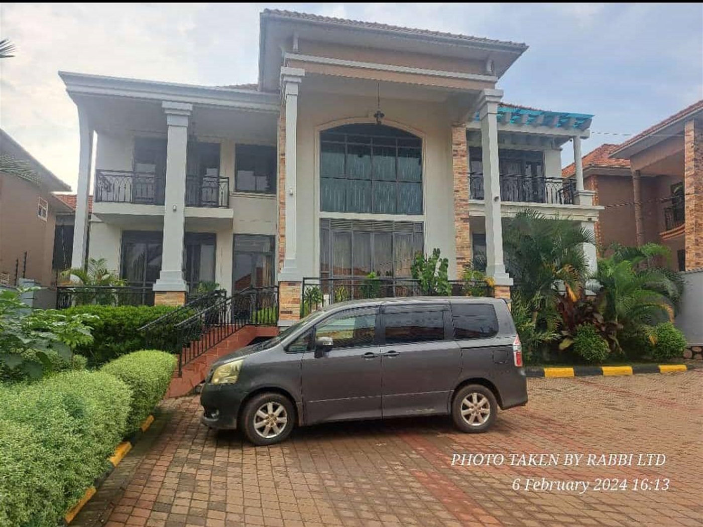 Storeyed house for sale in Kiwaatule Kampala