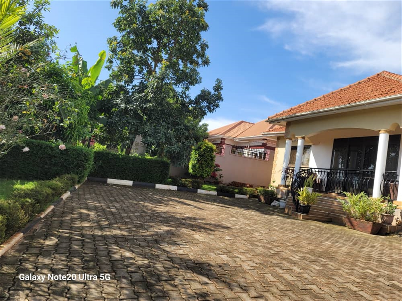 Bungalow for sale in Seguku Wakiso