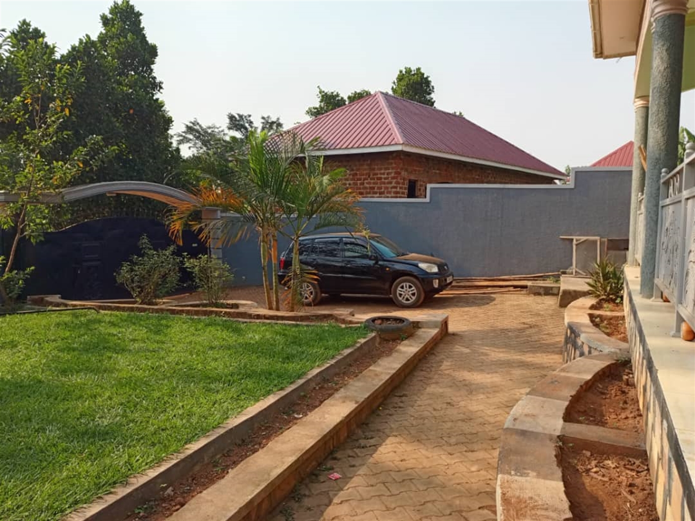 Bungalow for sale in Nansana Wakiso