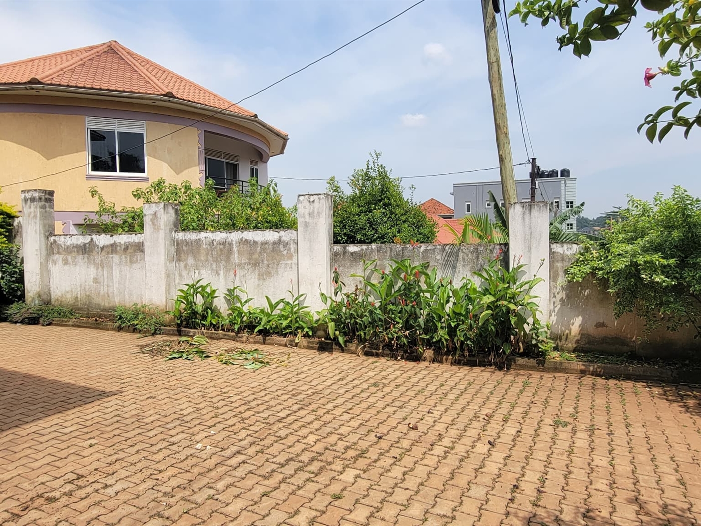 Storeyed house for sale in Najjera Wakiso