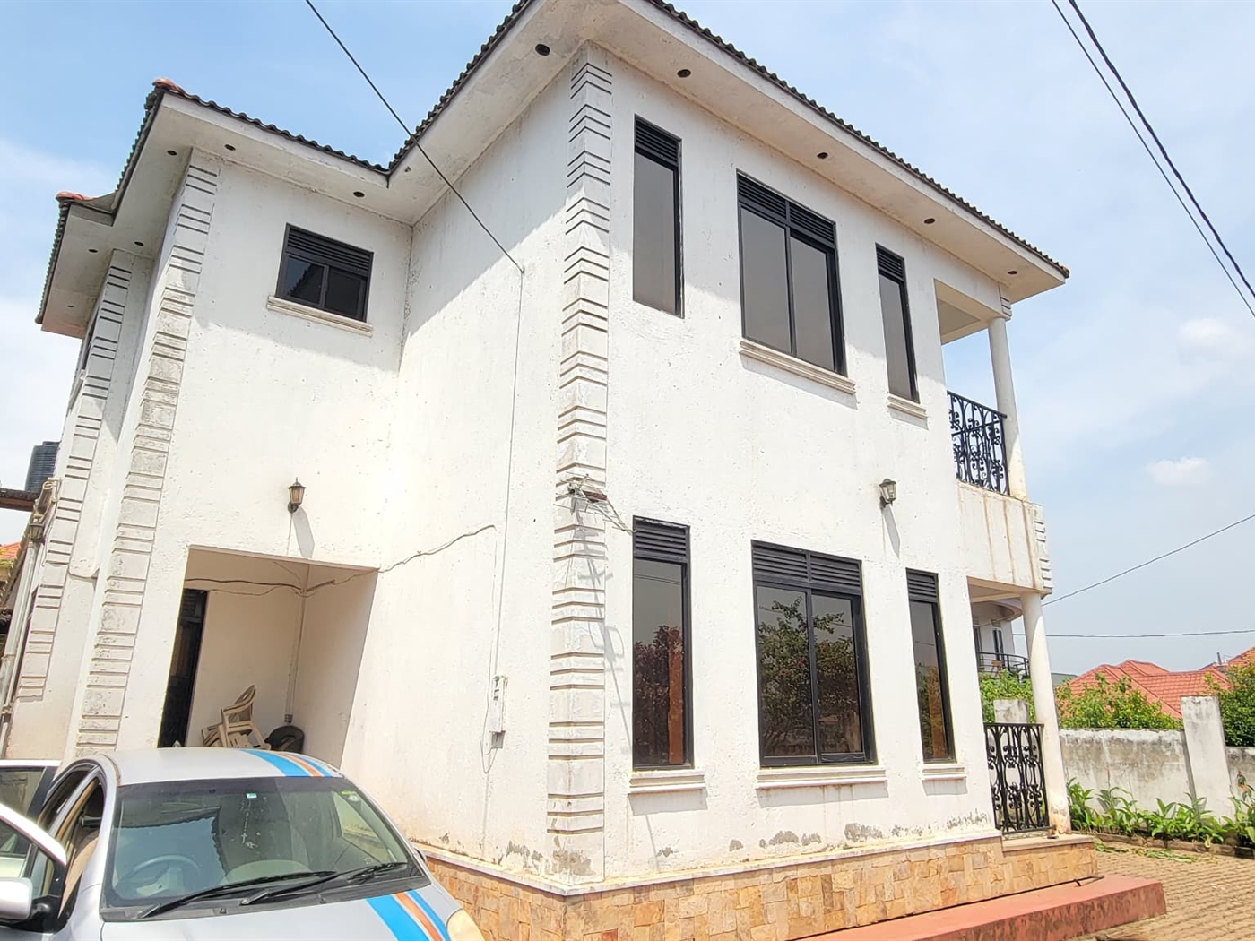 Storeyed house for sale in Najjera Wakiso