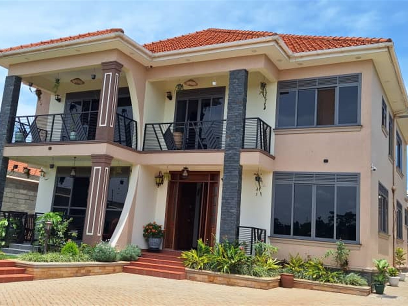 Storeyed house for sale in Kira Wakiso