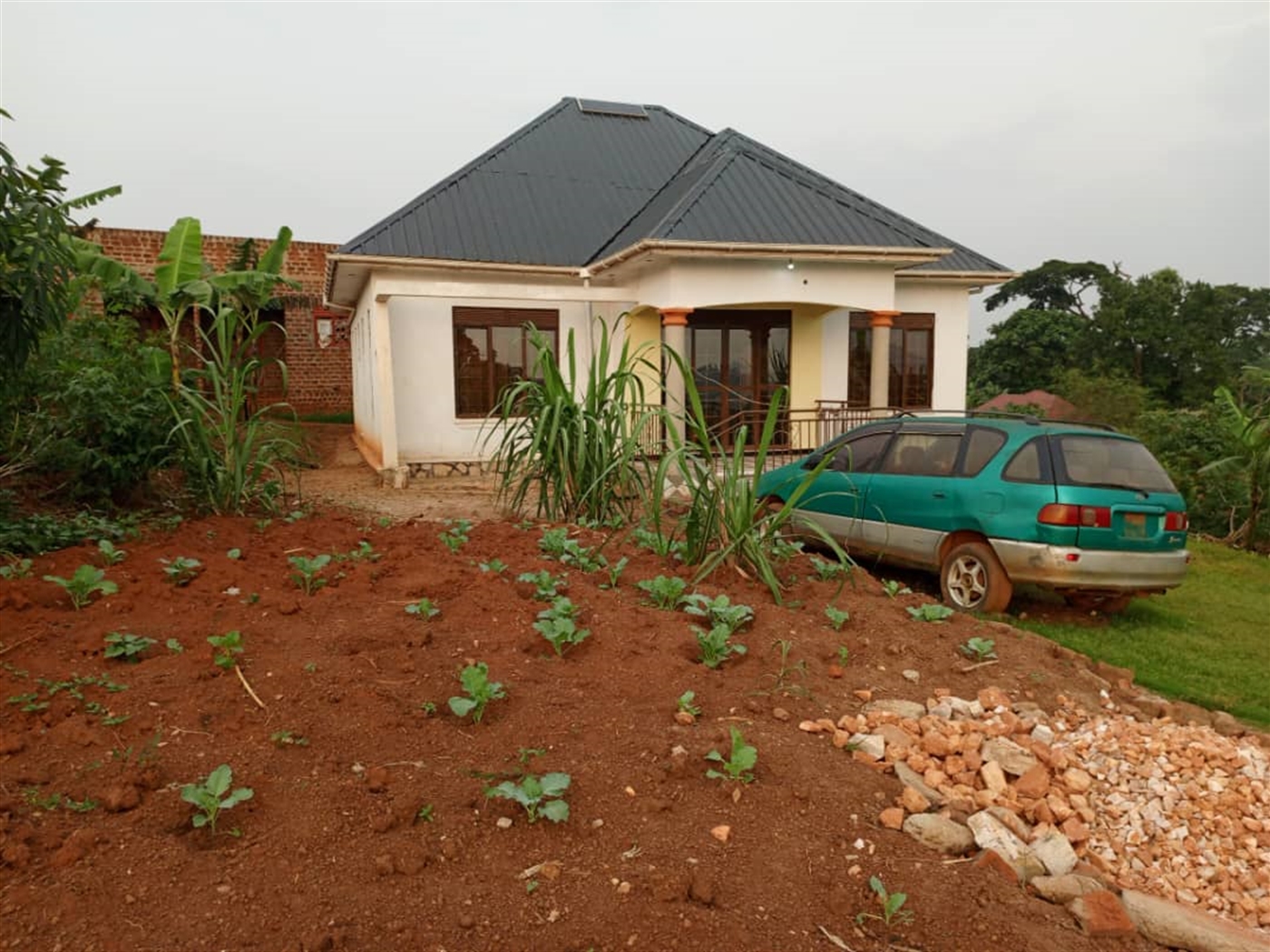 Bungalow for sale in Nansana Wakiso