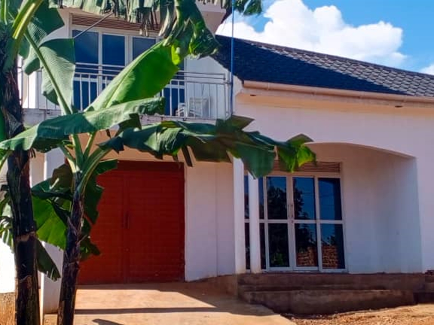 Storeyed house for sale in Matugga Wakiso