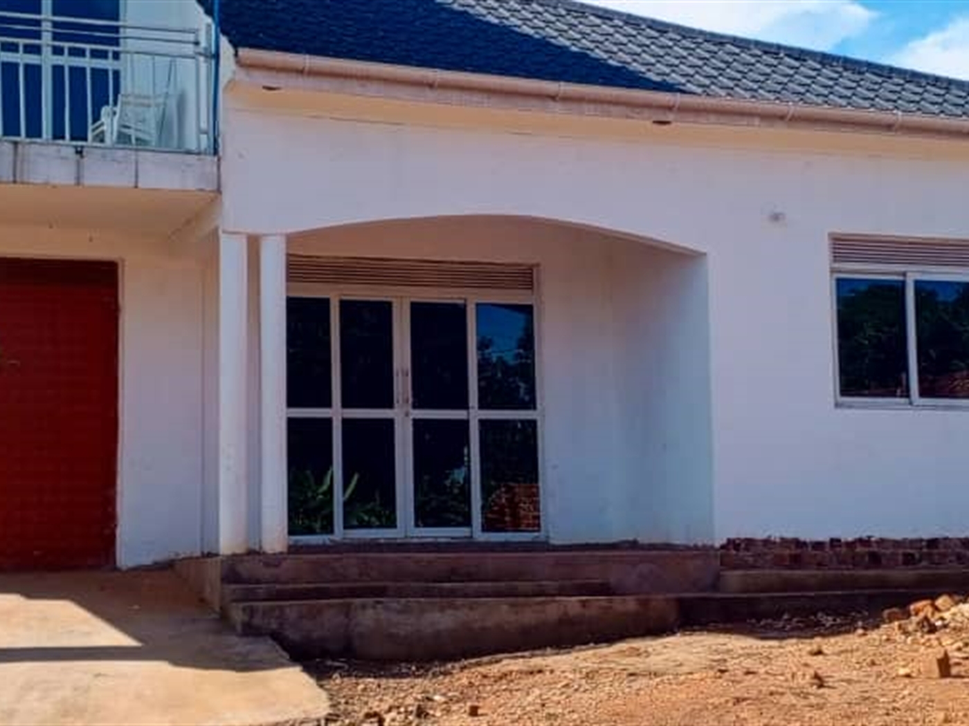 Storeyed house for sale in Matugga Wakiso