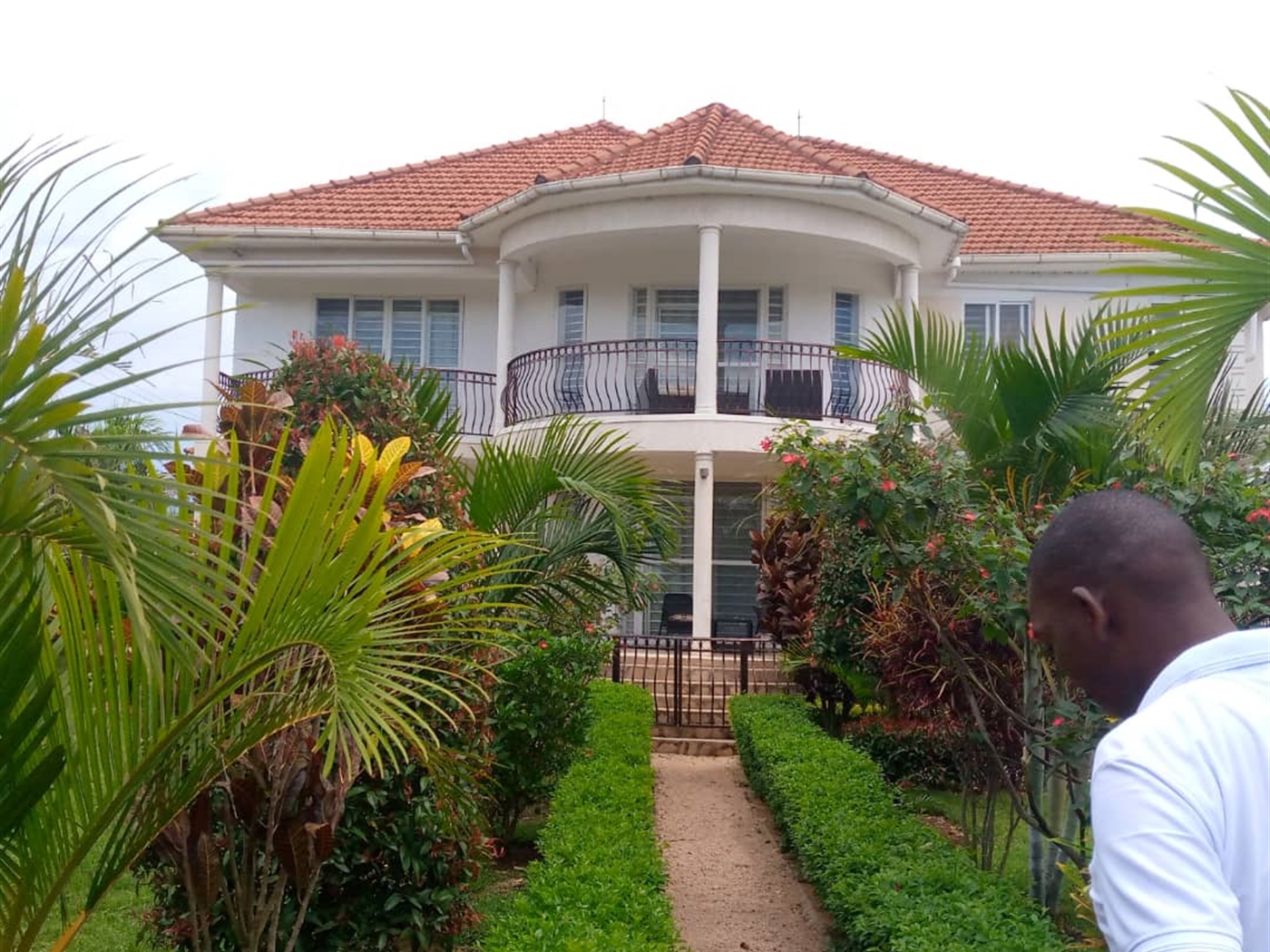 Mansion for sale in Garuga Wakiso